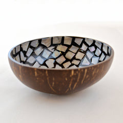 Oyster Shell Lacquered Coconut Bowl - Black & White