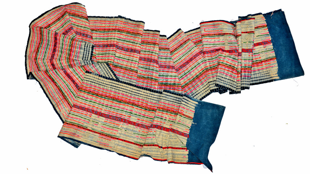 Vintage Vietnamese Hmong Hill Tribe Fabric (16" x 240")