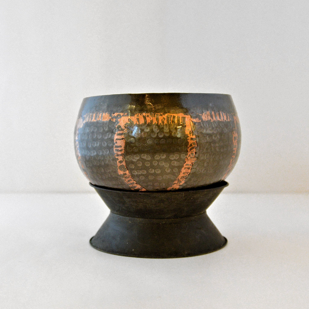 Monk's Begging Bowl (5" Bowl with Stand)