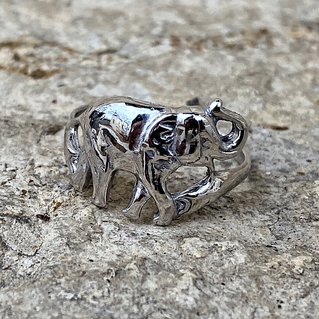 Vintage Silver Plated Elephant Ring Holder Jewelry Trinket Tray Hong Kong | Elephant  ring holder, Elephant ring, Silver plate